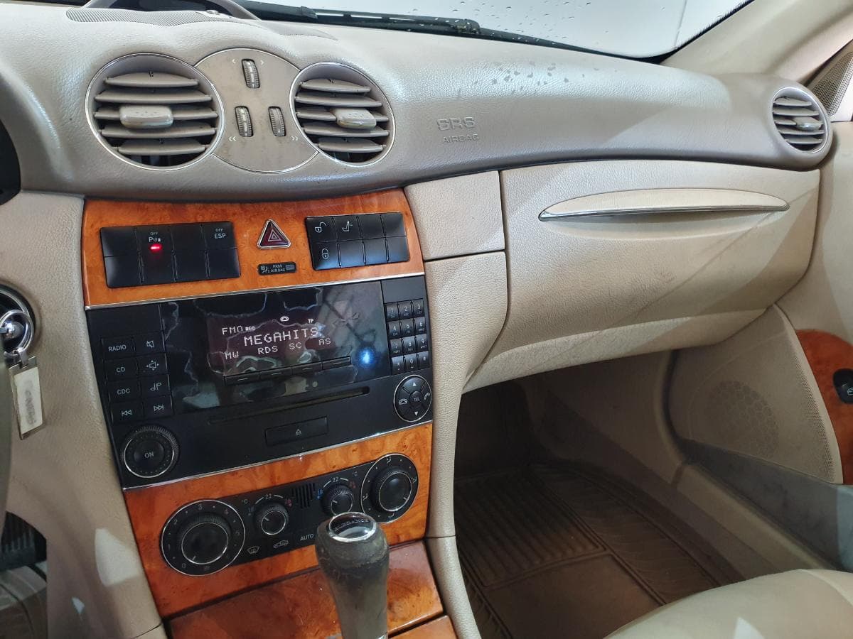 Mercedes-Benz CLK 200 Kompressor Cabrio · Ano 2005 — imagen 41