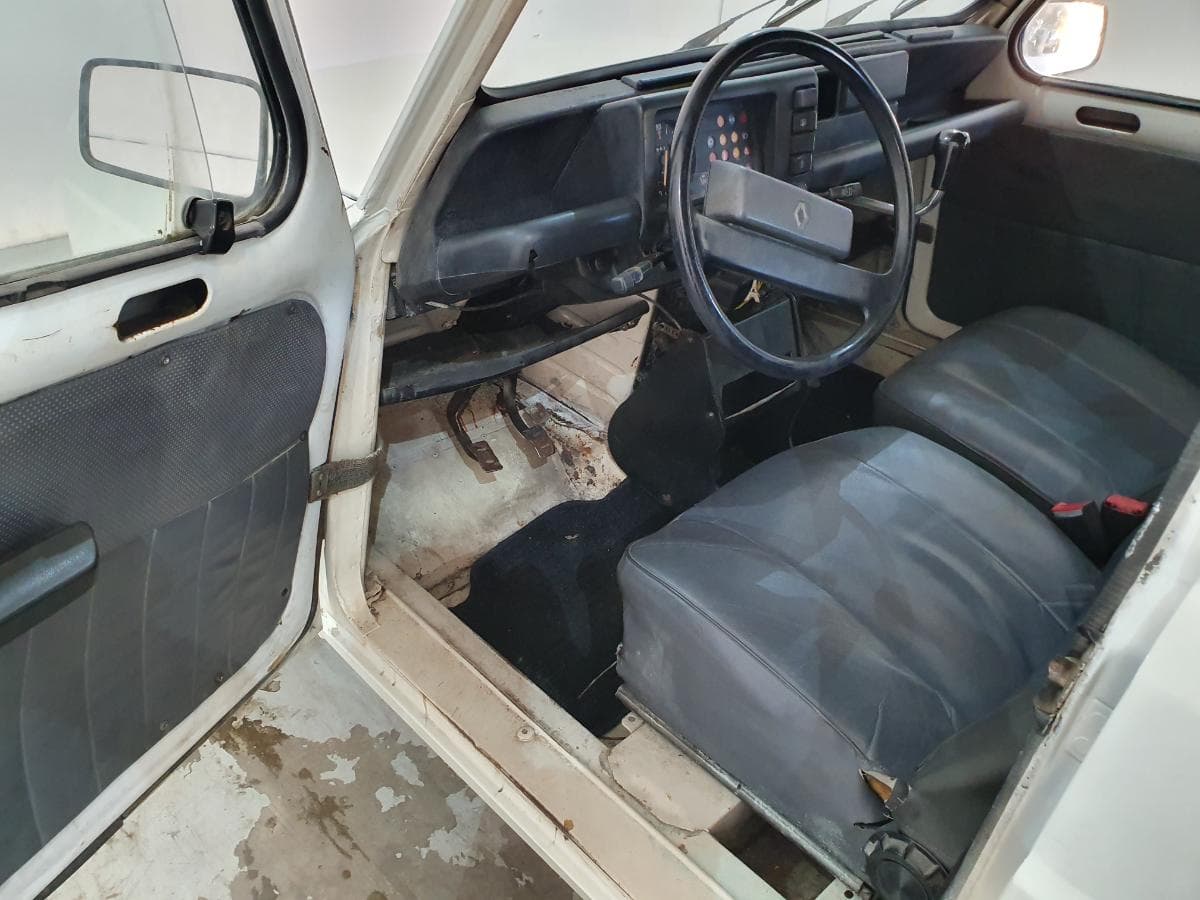 Renault 4L 1.1 · Ano 1989 — imagen 16