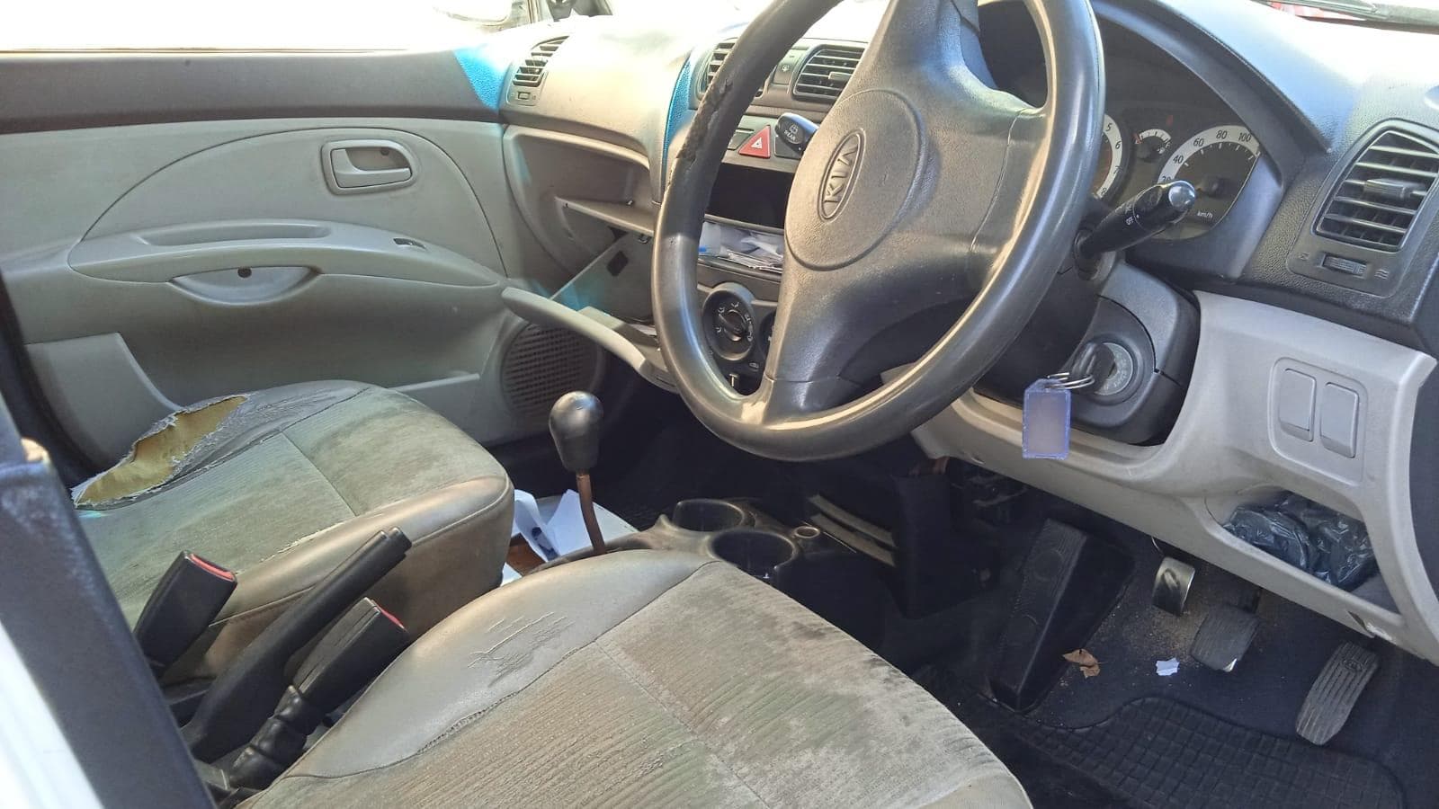Kia Picanto · — image 2