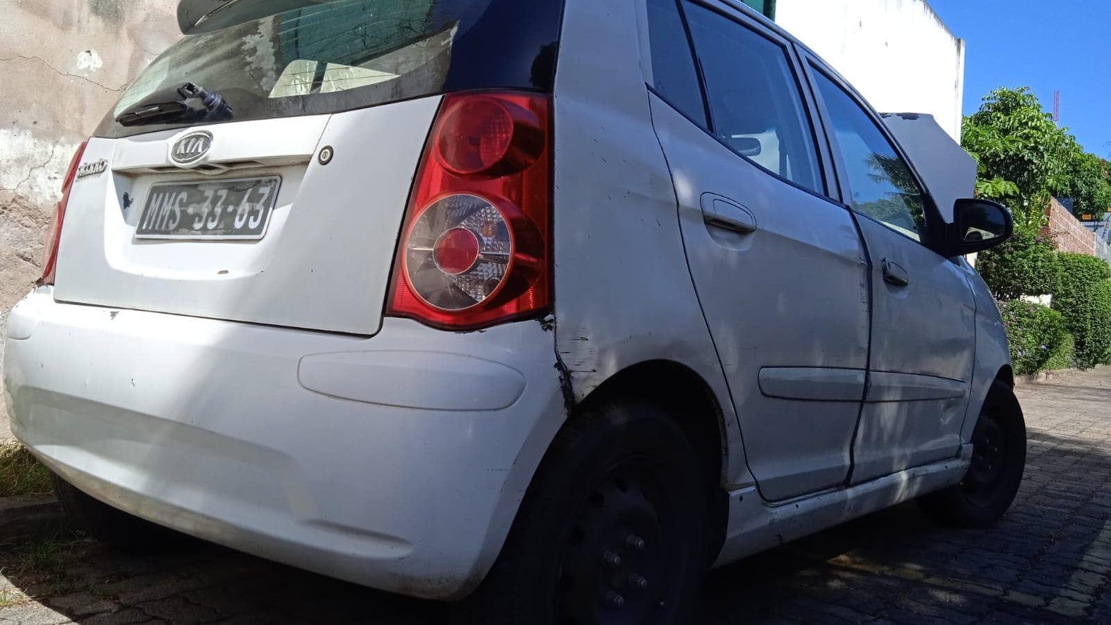 Kia Picanto · — image 8