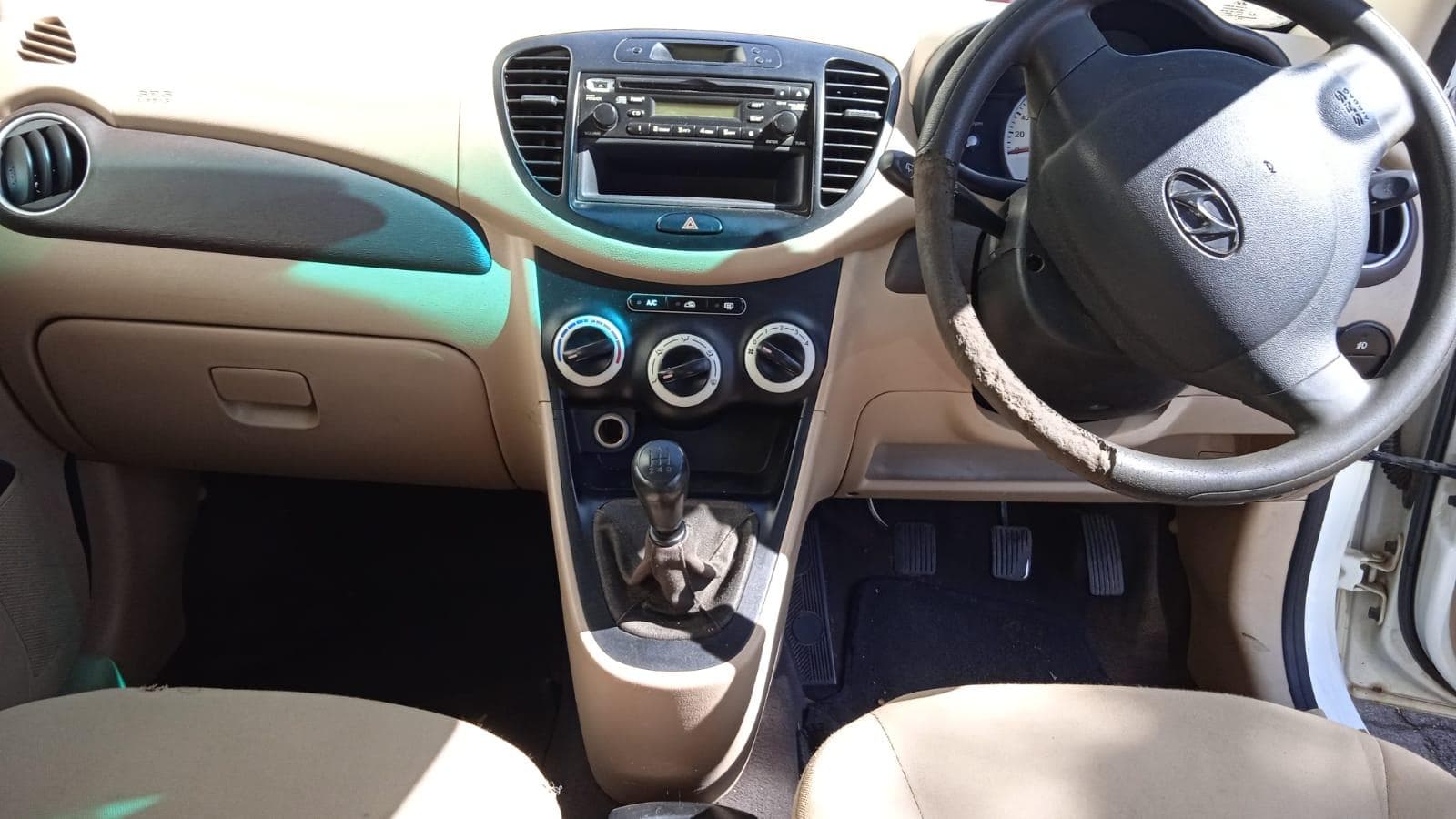 Hyundai i10 · — image 3