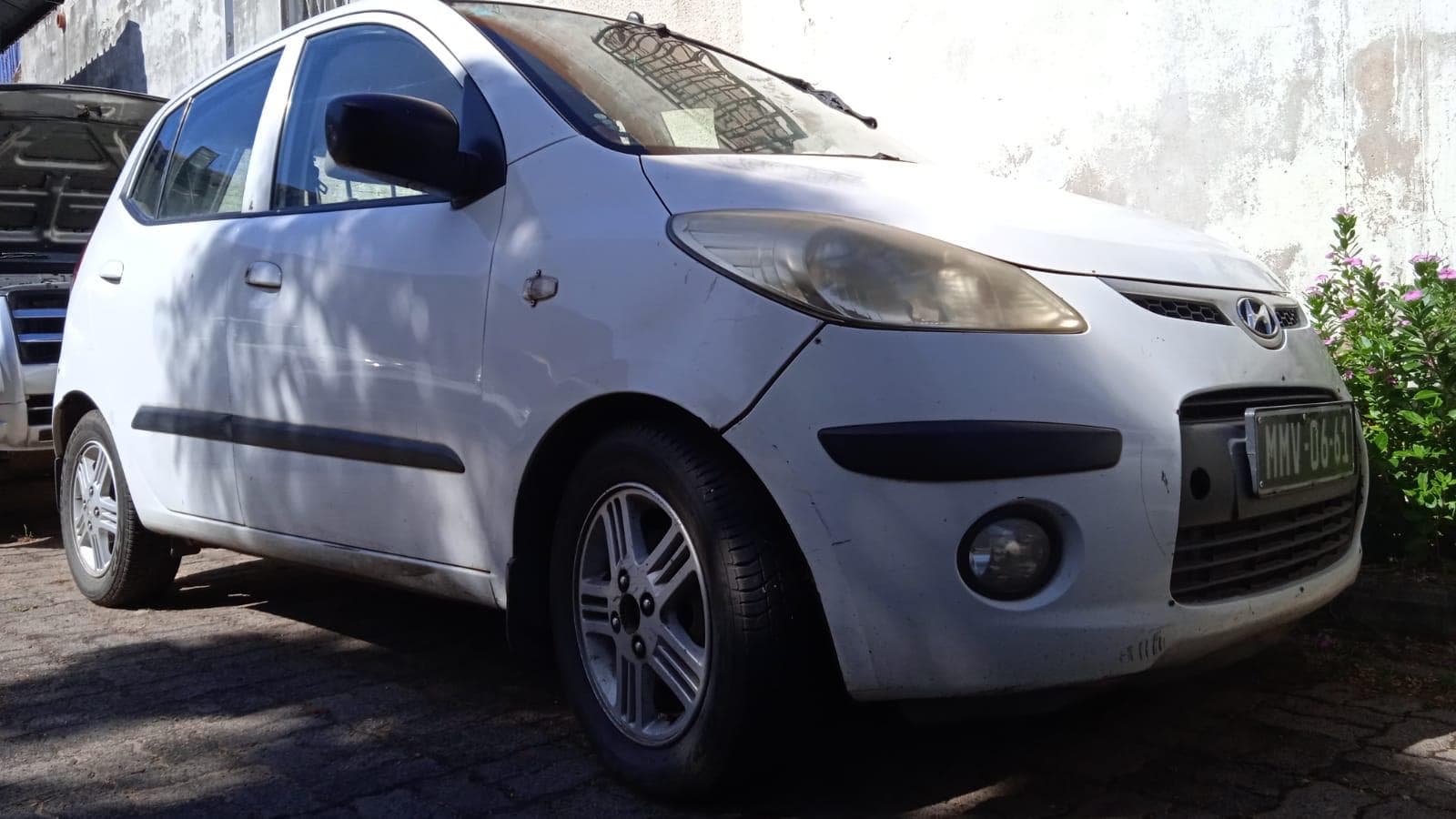 Hyundai i10 ·