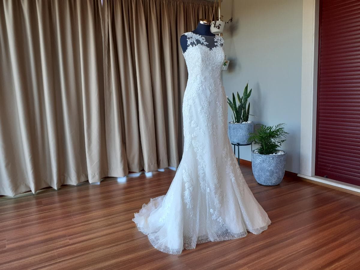 Grande Leilão de Vestidos de Noiva e Cerimónia — image 35