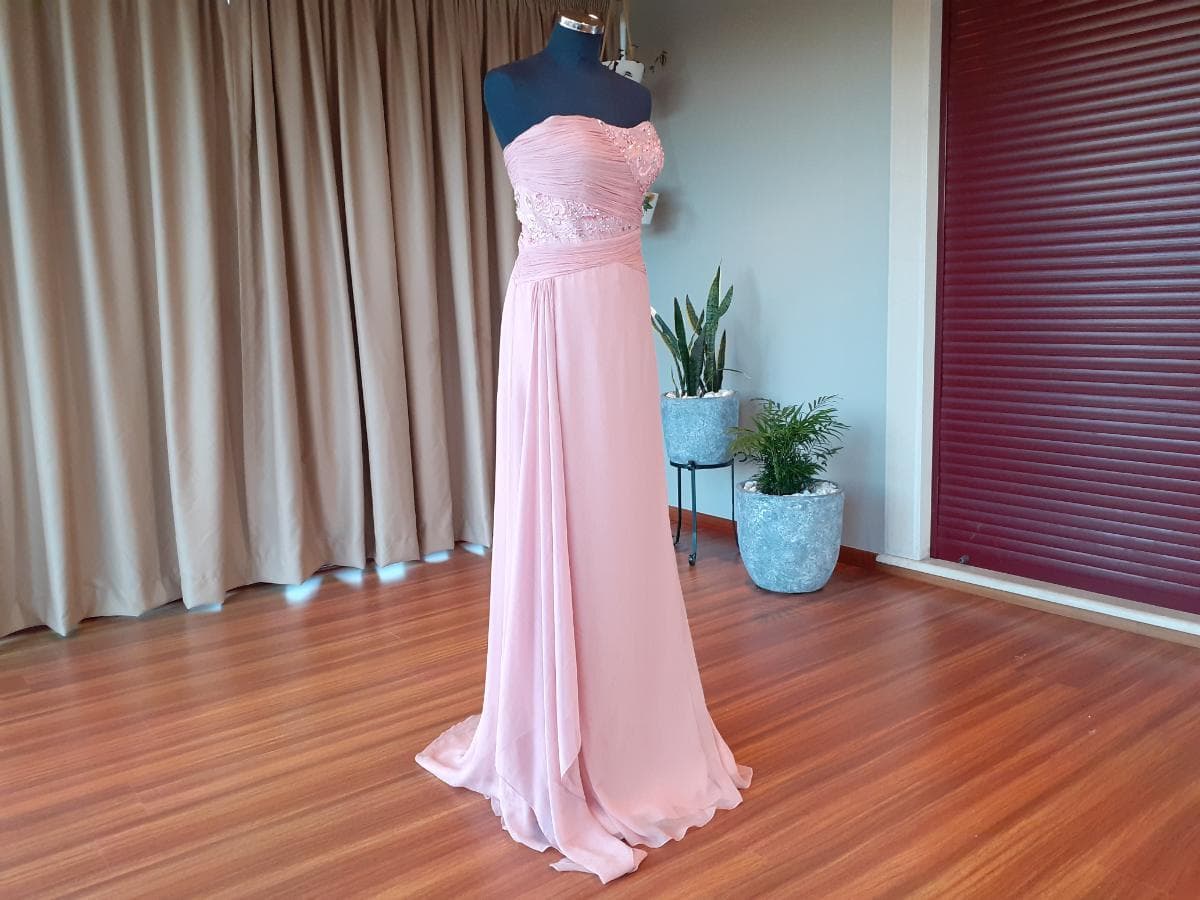 Grande Leilão de Vestidos de Noiva e Cerimónia — image 60