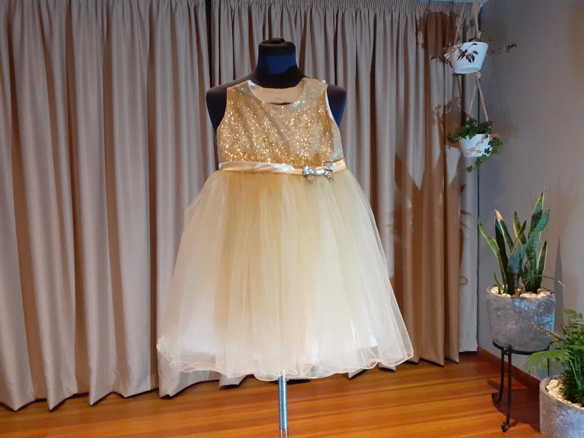 Grande Leilão de Vestidos de Noiva e Cerimónia — image 104