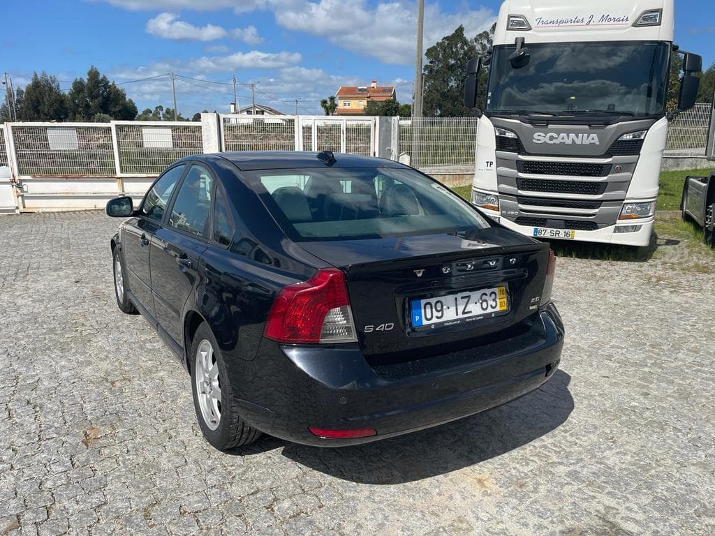 Volvo S40 1.6D · Ano 2010 — imagen 10