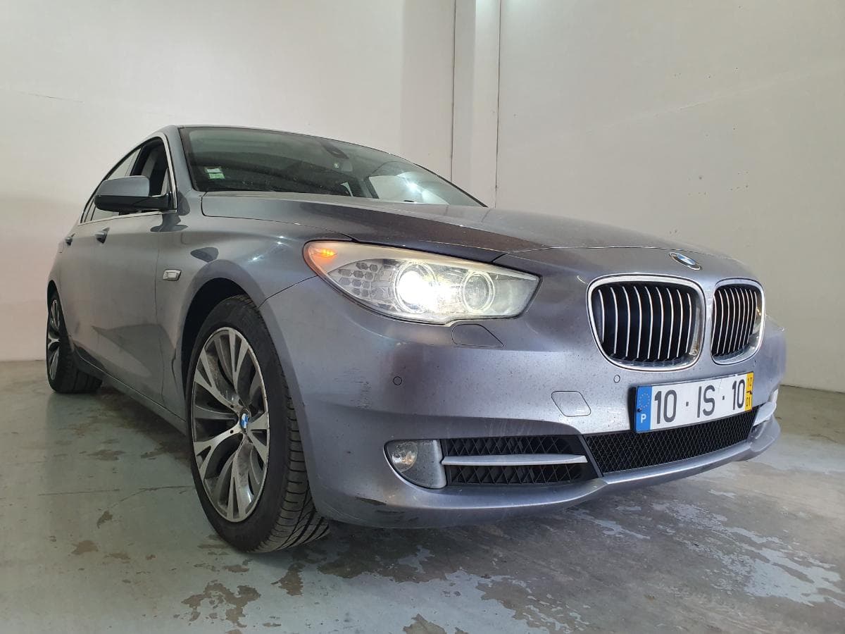BMW 530D · Ano 2010 — image 2