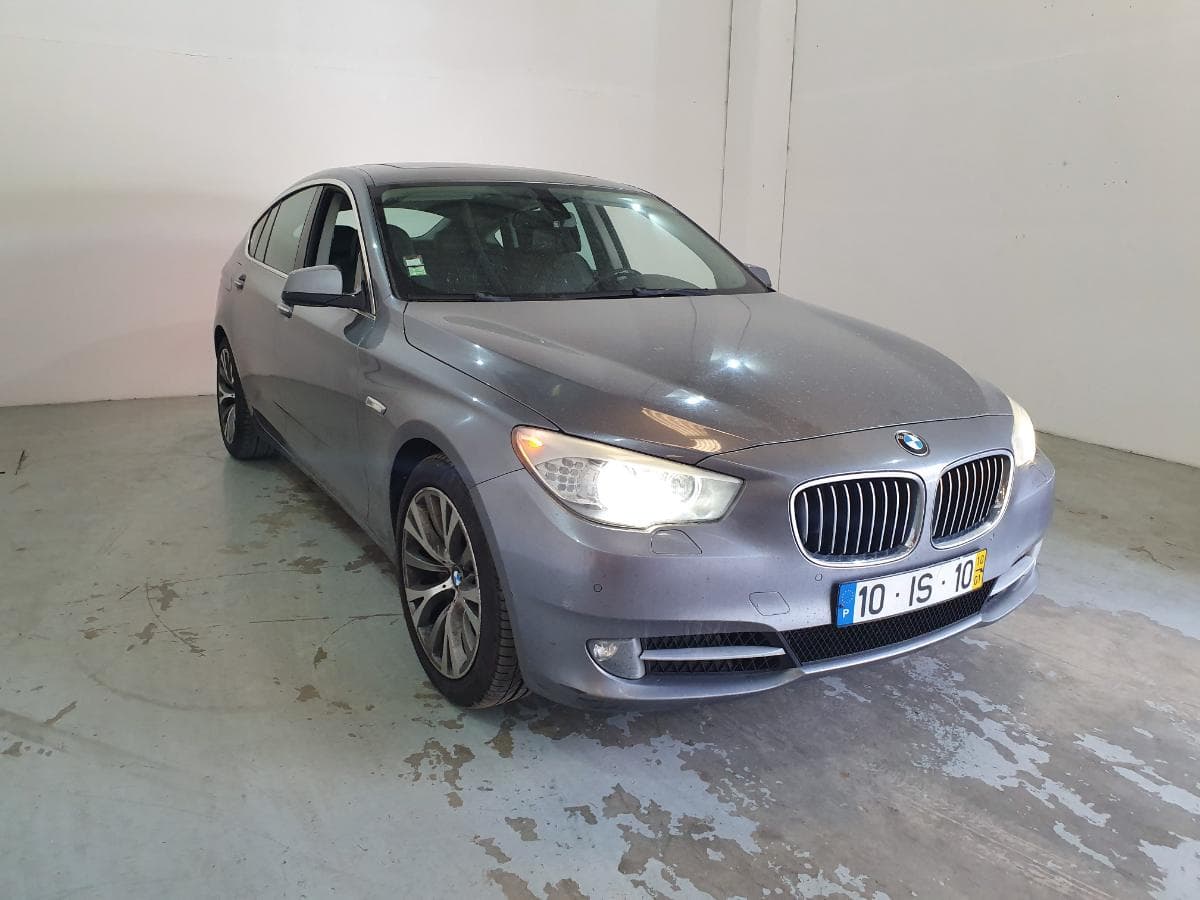 BMW 530D · Ano 2010 — image 1