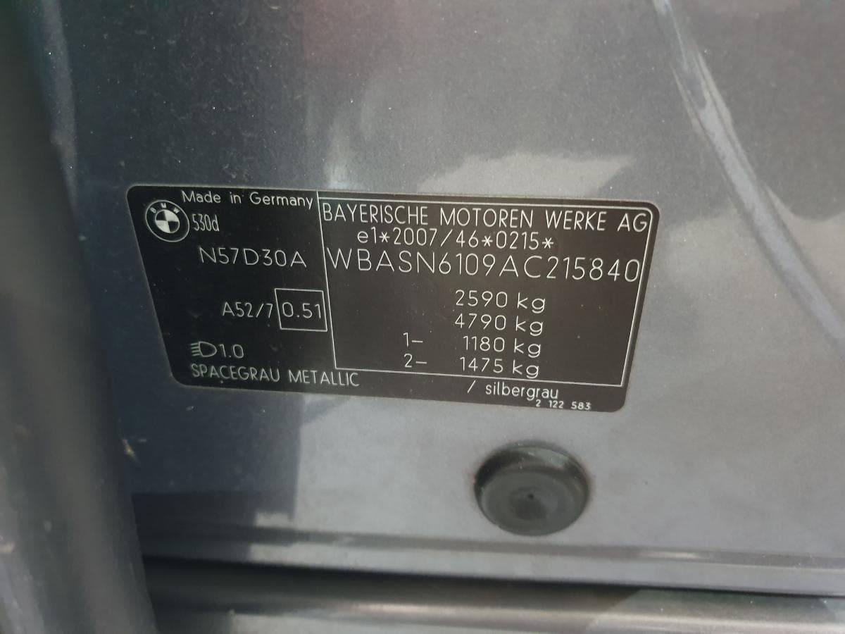 BMW 530D · Ano 2010 — image 6