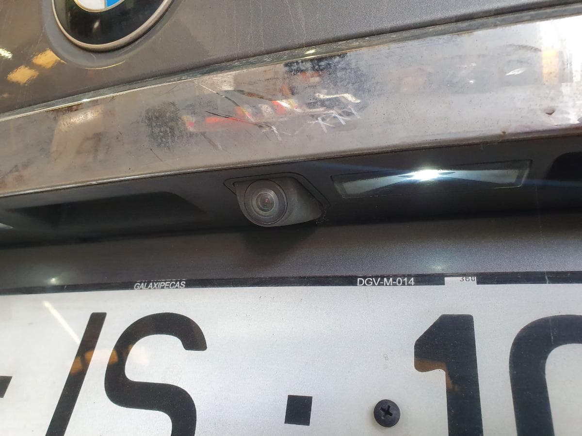 BMW 530D · Ano 2010 — image 10