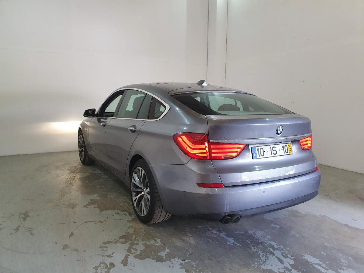 BMW 530D · Ano 2010 — image 7