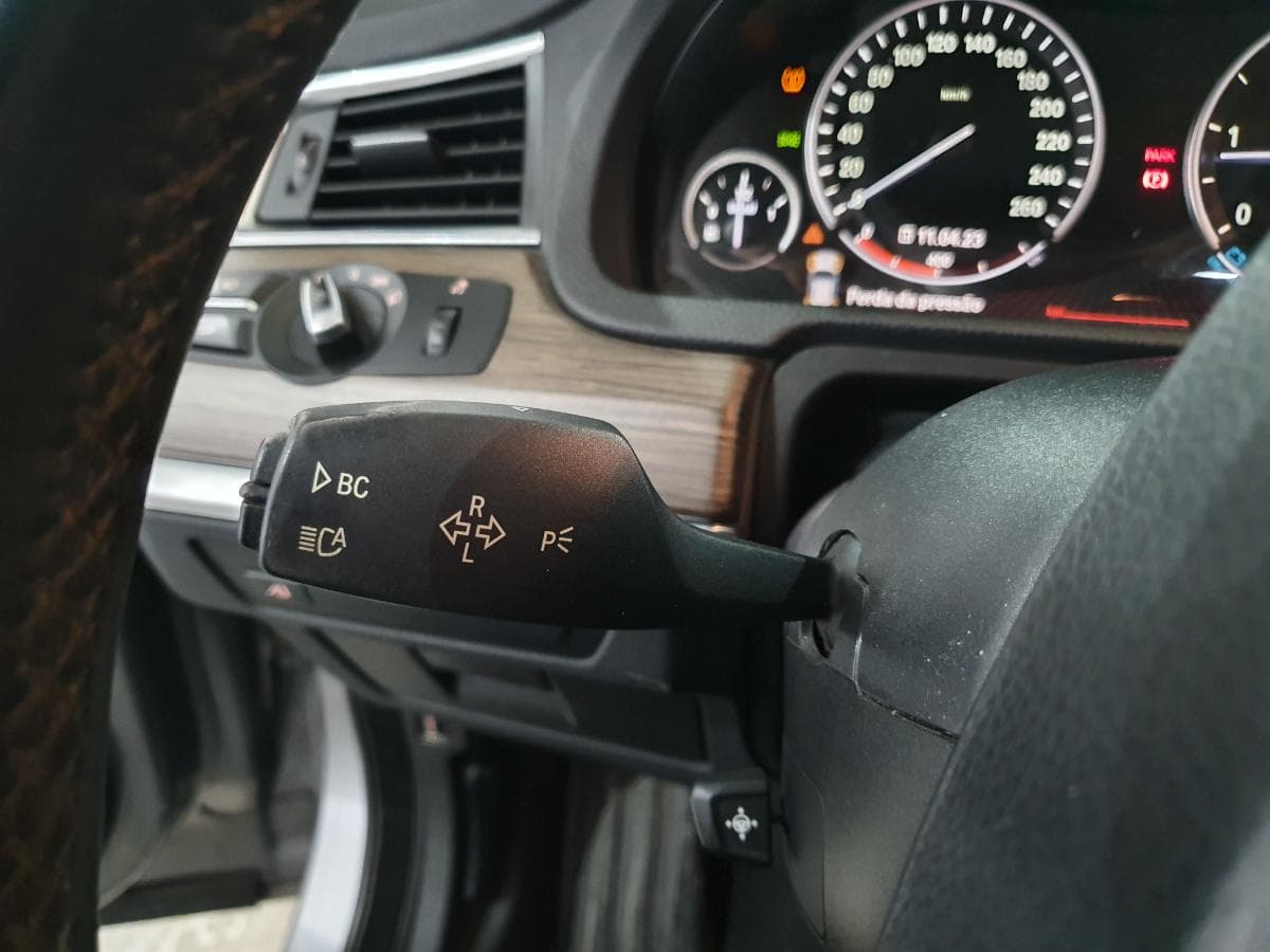 BMW 530D · Ano 2010 — image 38