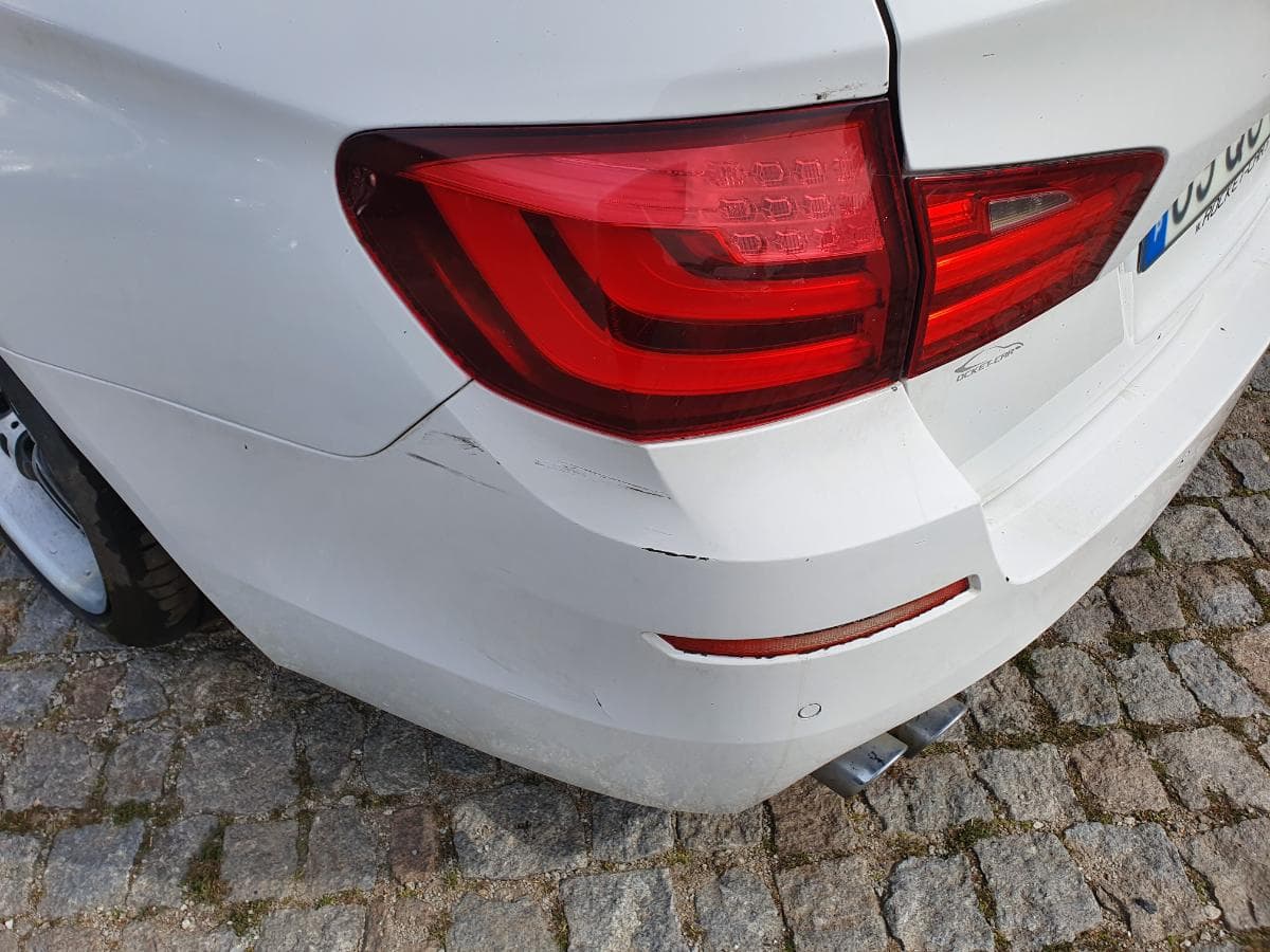 BMW 520D Touring · Ano 2011 — image 12