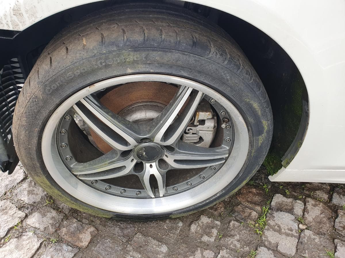 BMW 520D Touring · Ano 2011 — image 40