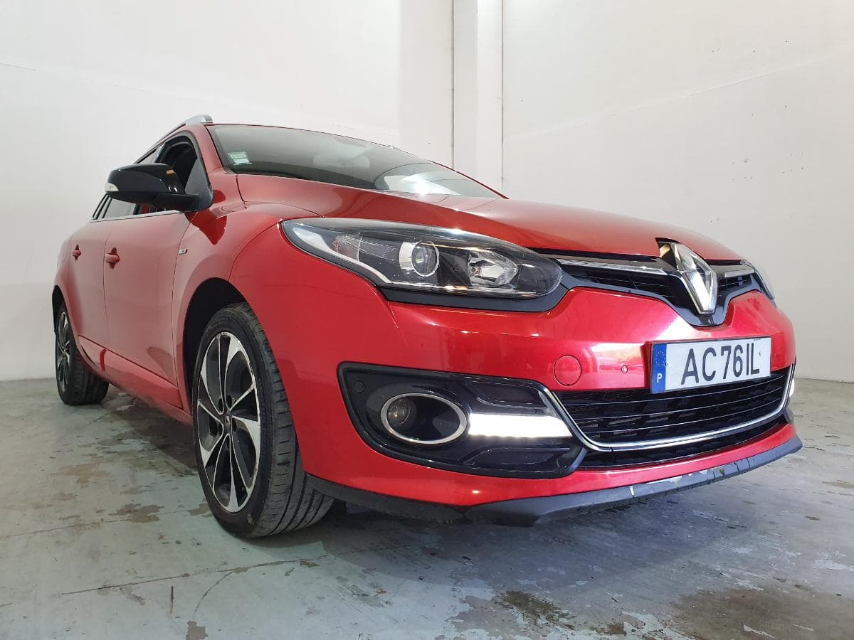 Renault Mégane 1.5 DCI · Ano 2015 — image 3