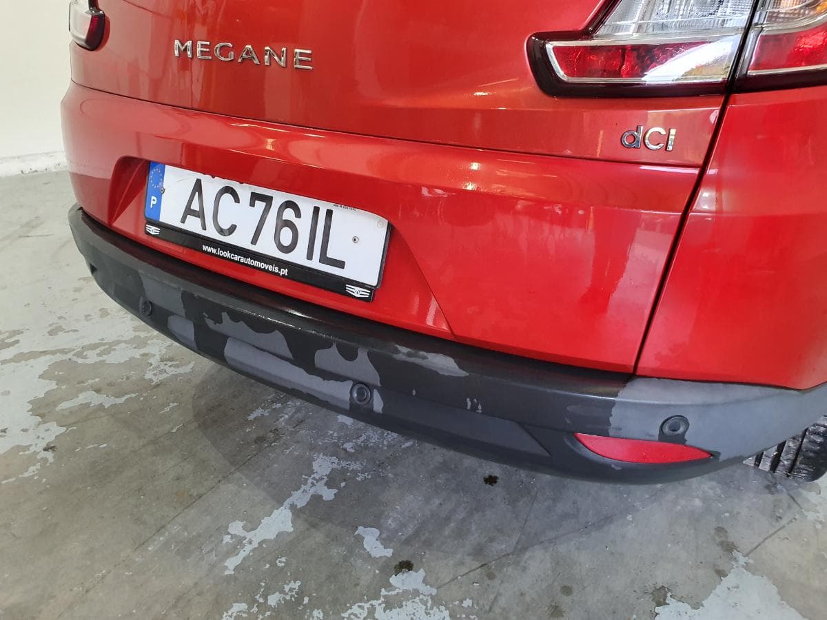 Renault Mégane 1.5 DCI · Ano 2015 — image 8