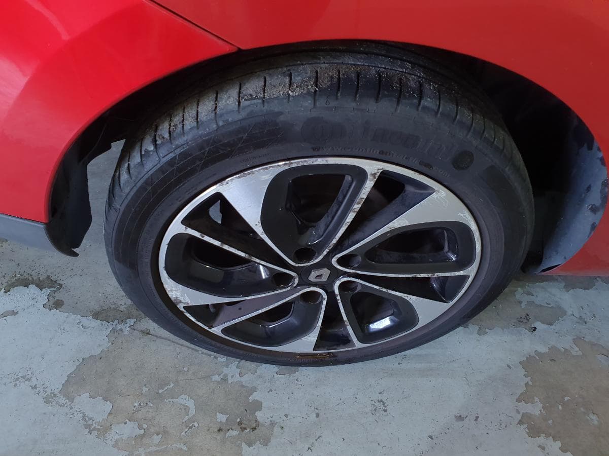 Renault Mégane 1.5 DCI · Ano 2015 — image 15