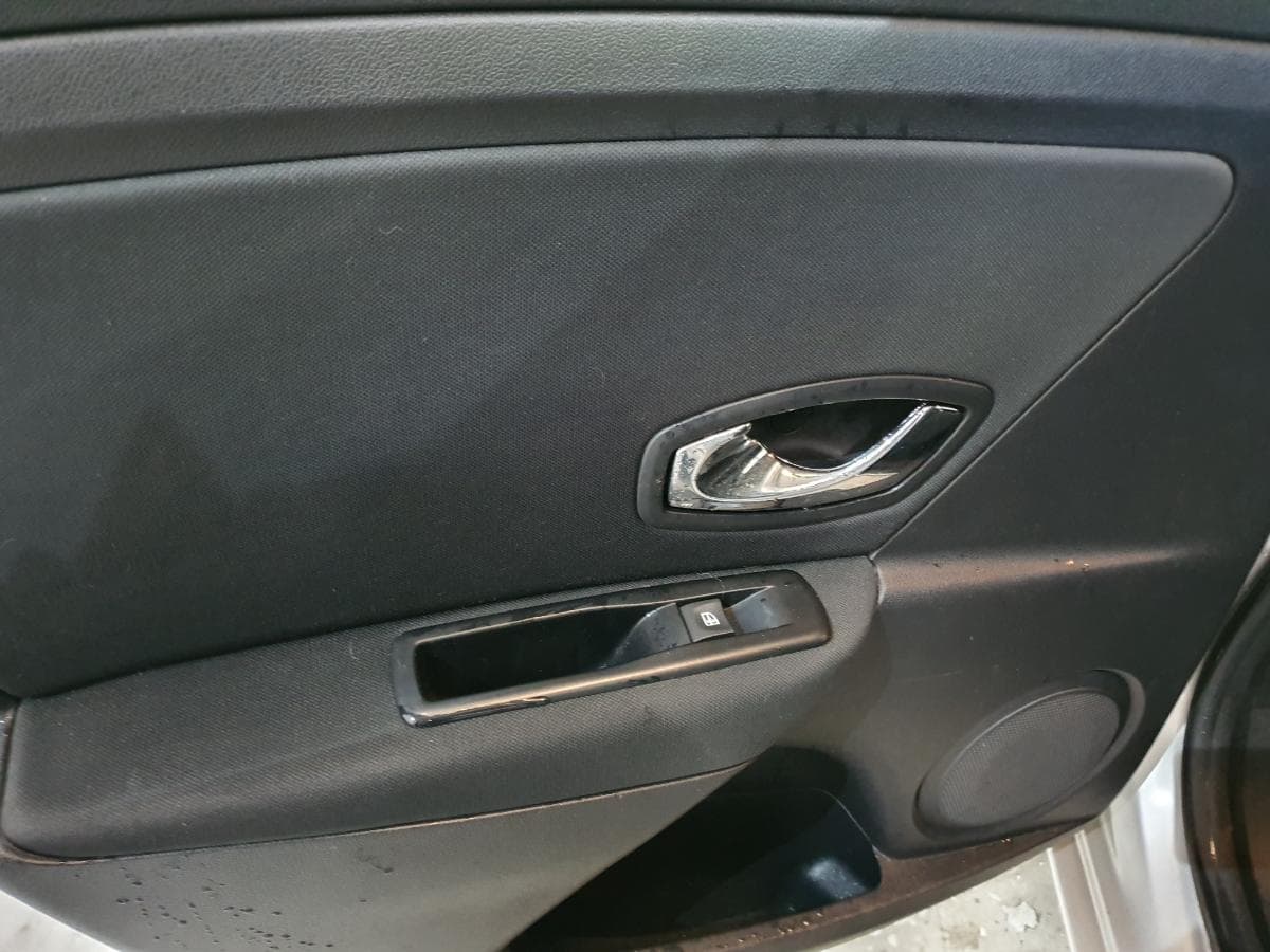 Renault Mégane 1.5 DCI · Ano 2014 — imagen 15