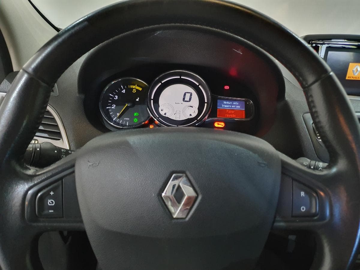 Renault Mégane 1.5 DCI · Ano 2014 — imagen 20