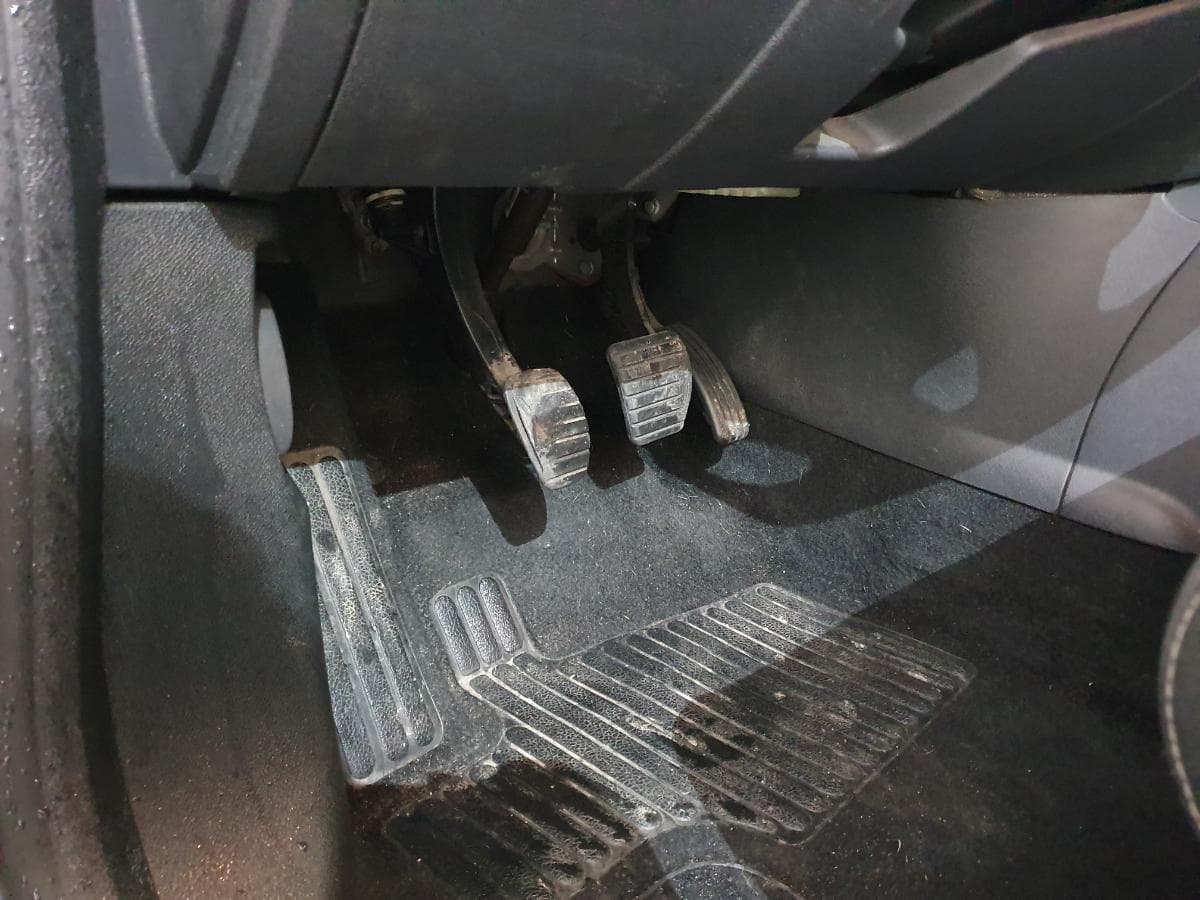 Renault Mégane 1.5 DCI · Ano 2014 — imagen 27