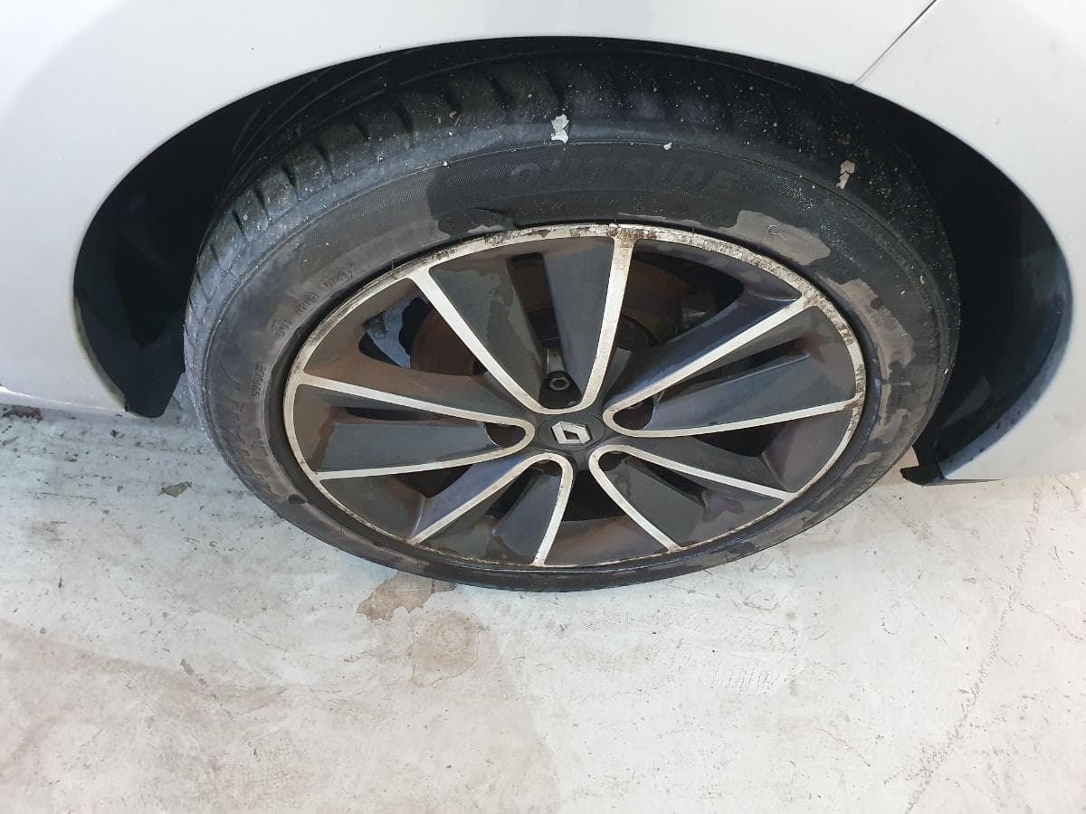 Renault Mégane 1.5 DCI · Ano 2014 — imagen 38