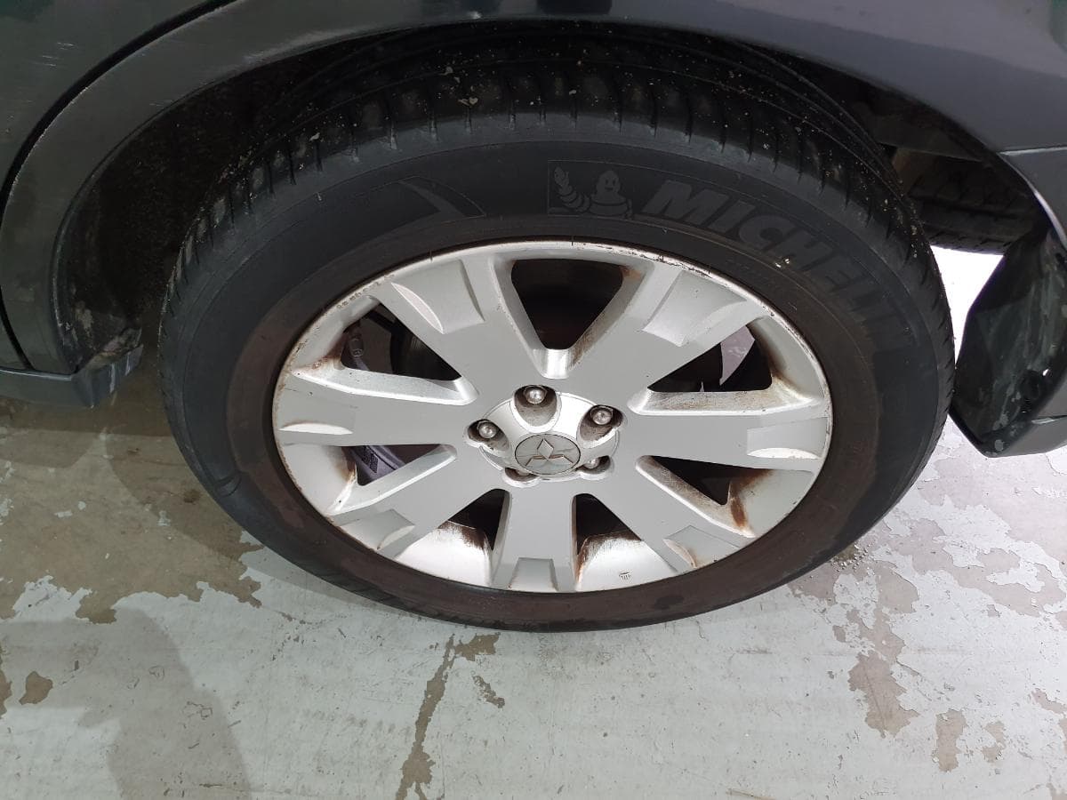 Mitsubishi Outlander 2.0 DI-D · Ano 2007 — imagen 18