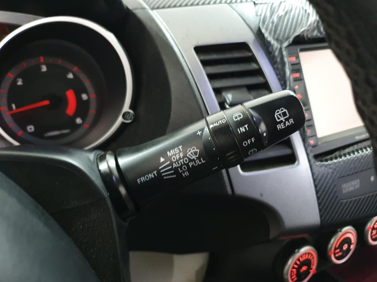 Mitsubishi Outlander 2.0 DI-D · Ano 2007 — imagen 42