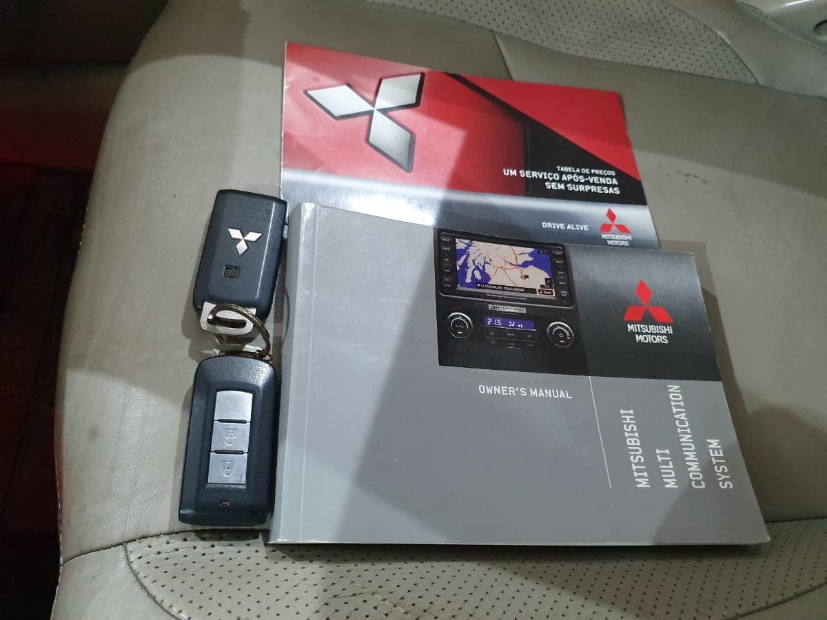 Mitsubishi Outlander 2.0 DI-D · Ano 2007 — imagen 49