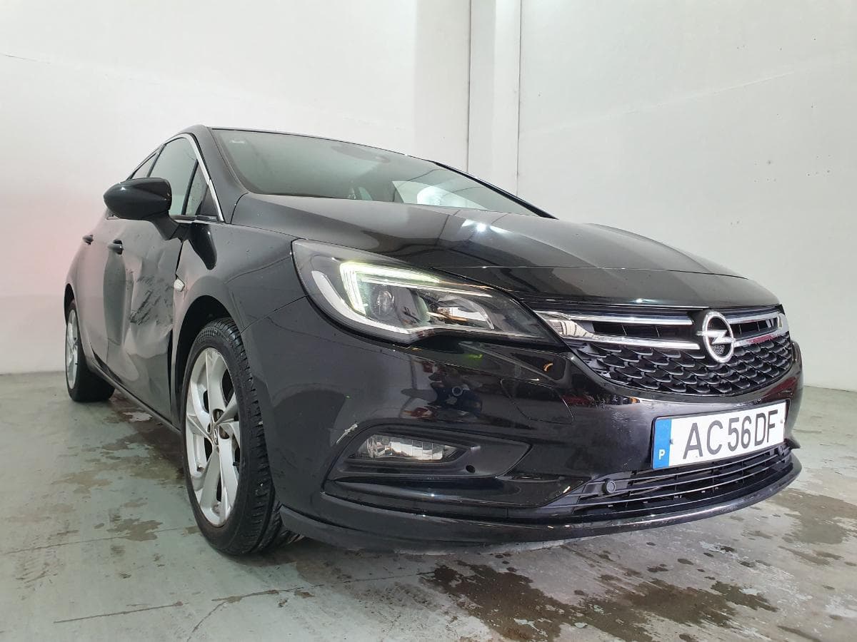 Opel Astra 1.4 Turbo · Ano 2017 — image 5