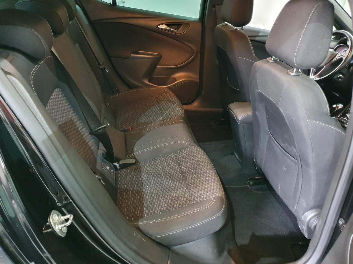 Opel Astra 1.4 Turbo · Ano 2017 — image 25