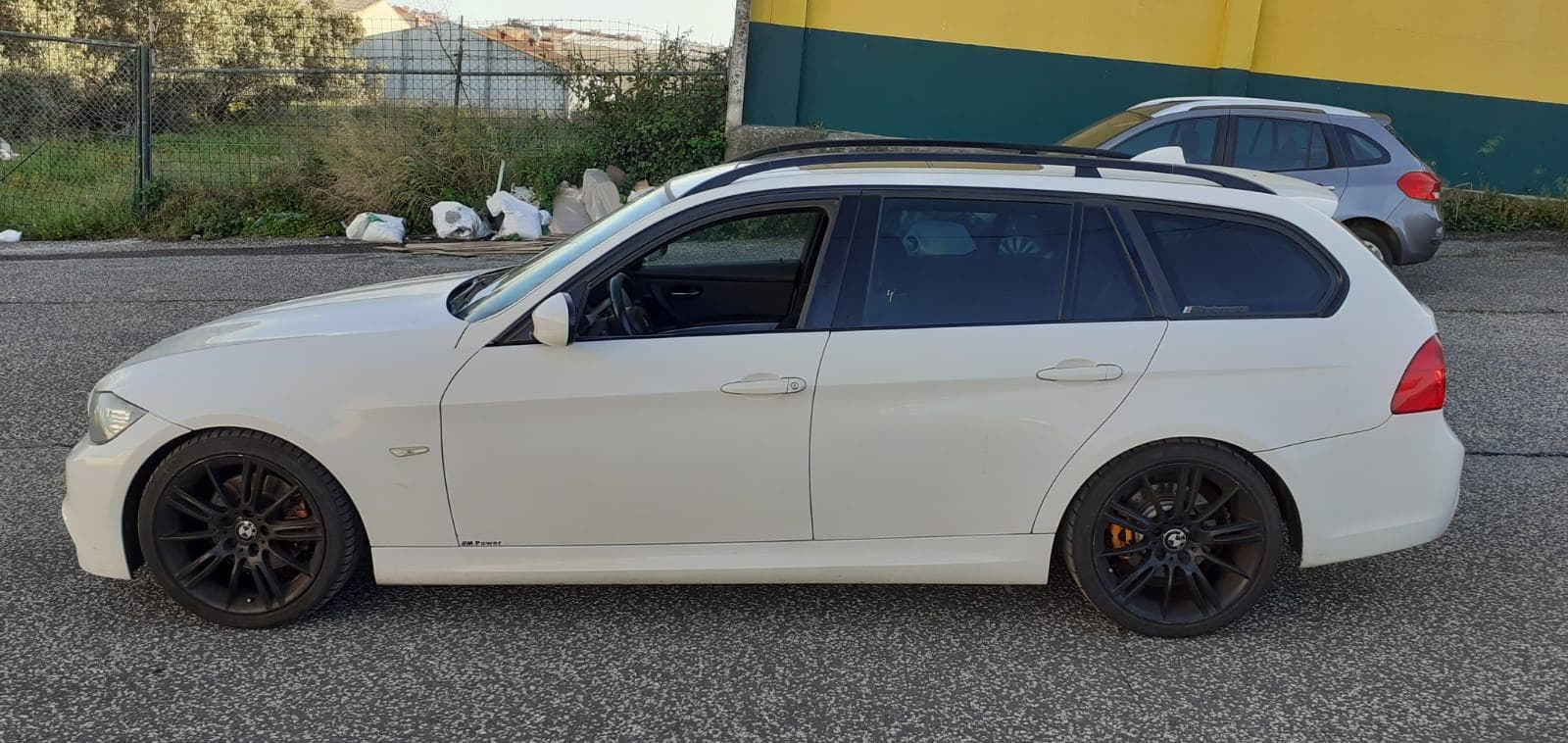BMW 320D · Ano 2009 — imagen 4