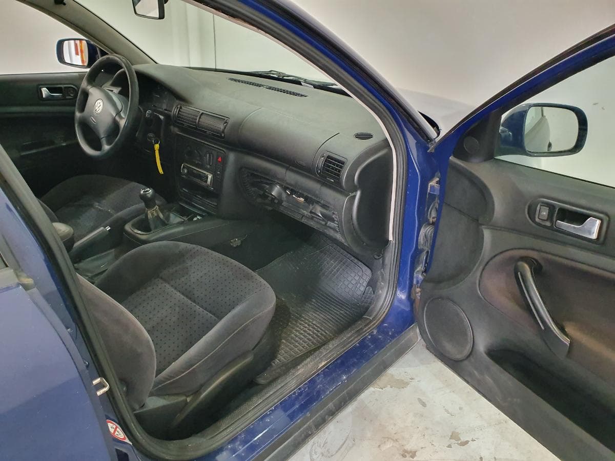 Volkswagen Passat 1.9 TDI · Ano 1997 — image 24