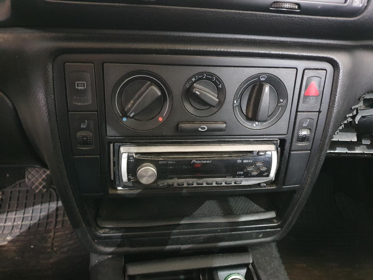 Volkswagen Passat 1.9 TDI · Ano 1997 — image 28