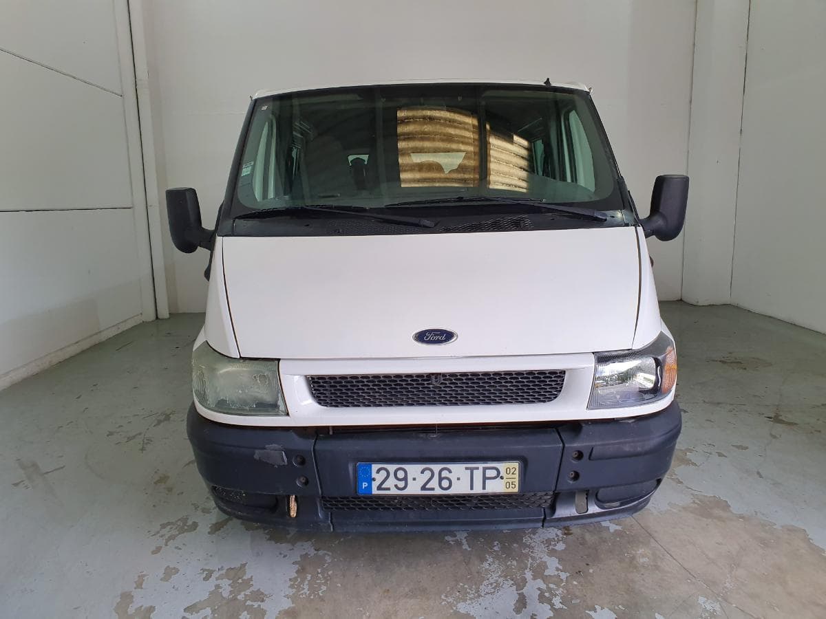 Ford Transit 2.0 DI · Ano 2002 — imagen 4