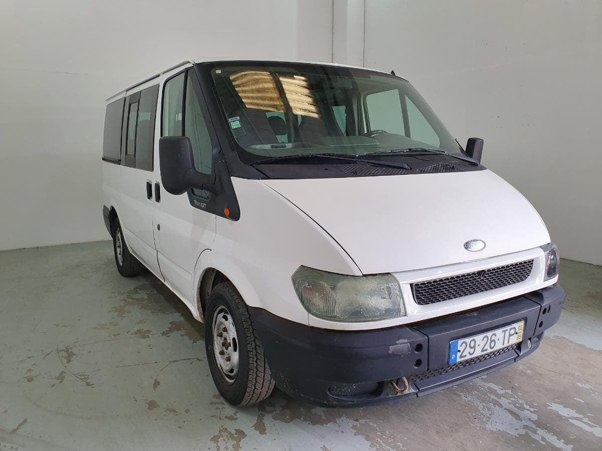 Ford Transit 2.0 DI · Ano 2002 — imagen 3