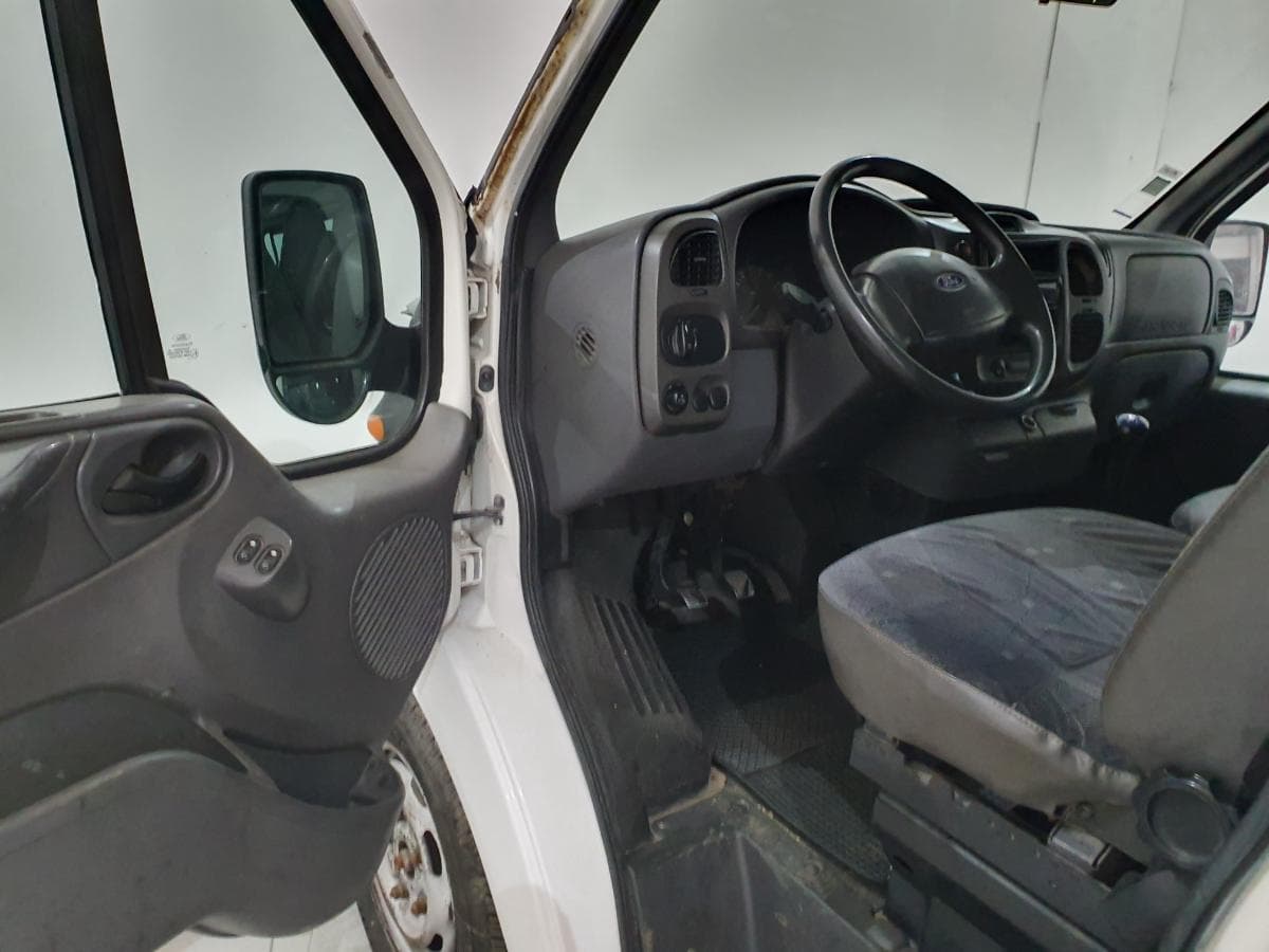 Ford Transit 2.0 DI · Ano 2002 — imagen 20