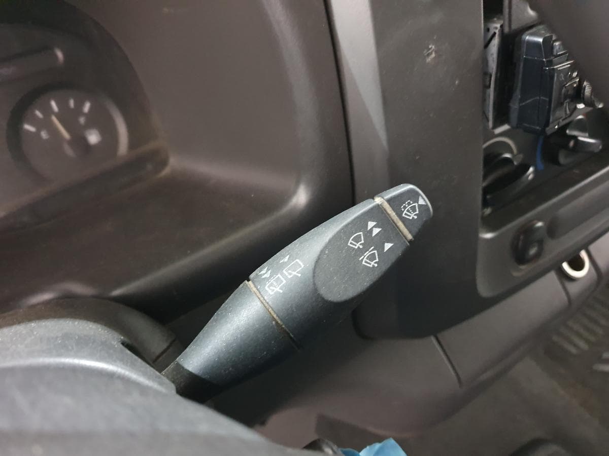 Ford Transit 2.0 DI · Ano 2002 — imagen 34