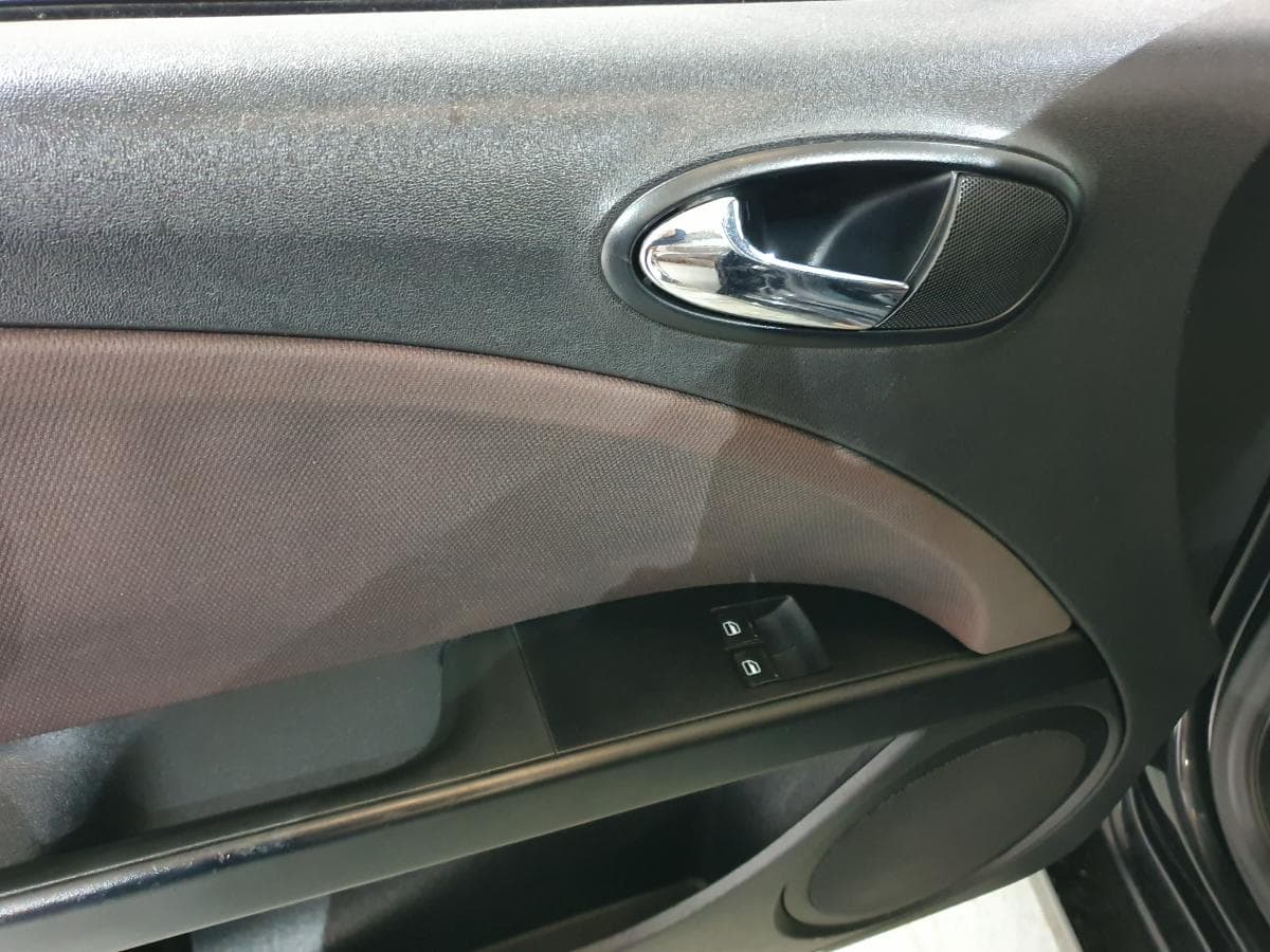 Seat Leon 1.9 TDI · Ano 2007 — imagen 36