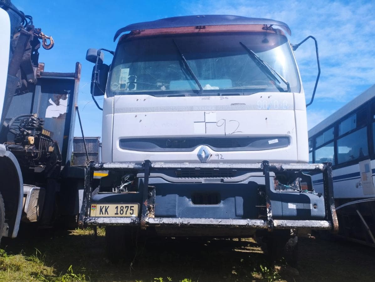 Service Truck 3.000l Renault HC340.26 6x4