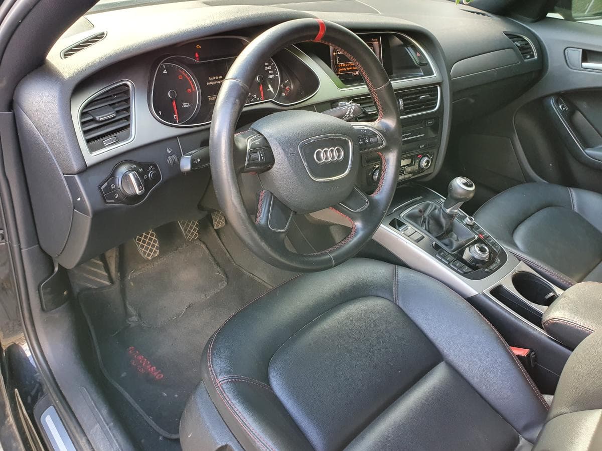 Audi A4 2.0 TDI · Ano 2012 — image 33