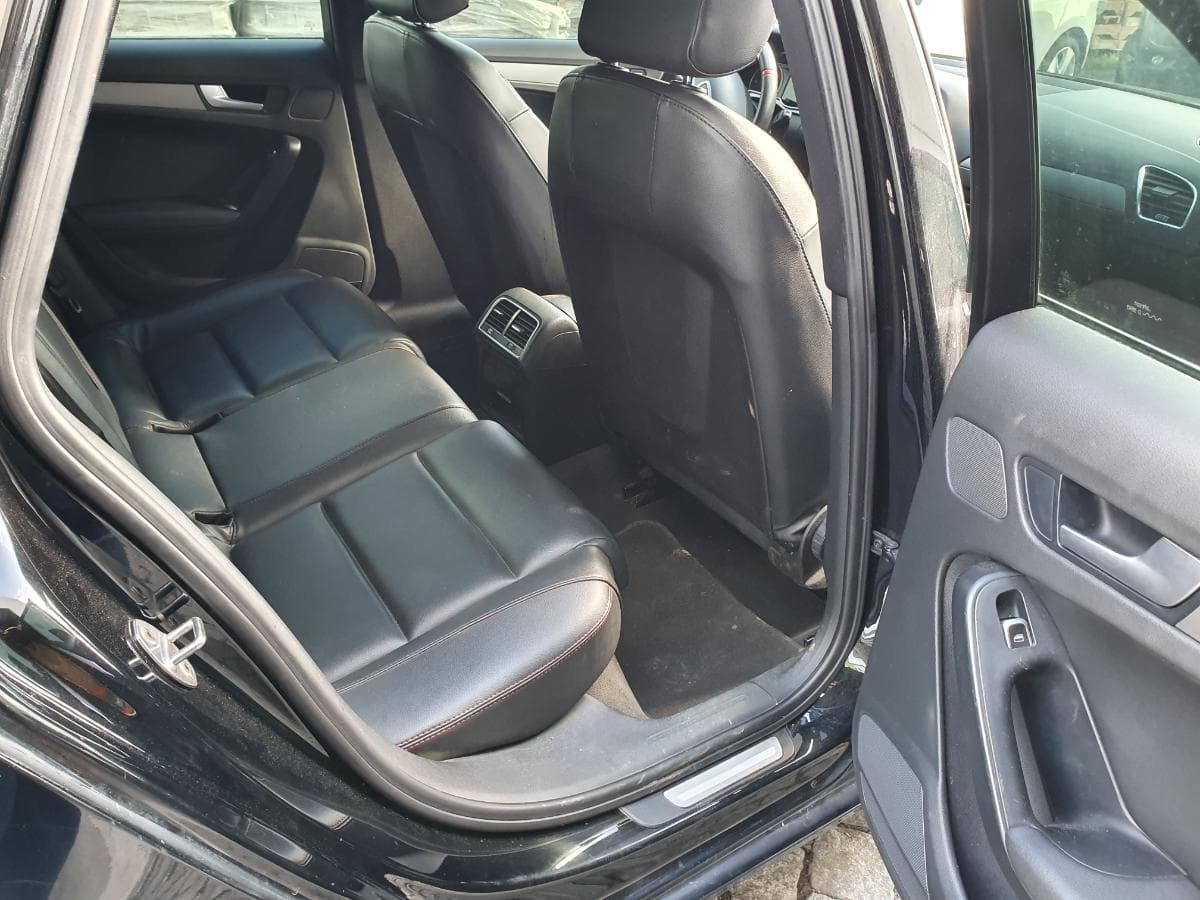 Audi A4 2.0 TDI · Ano 2012 — image 35