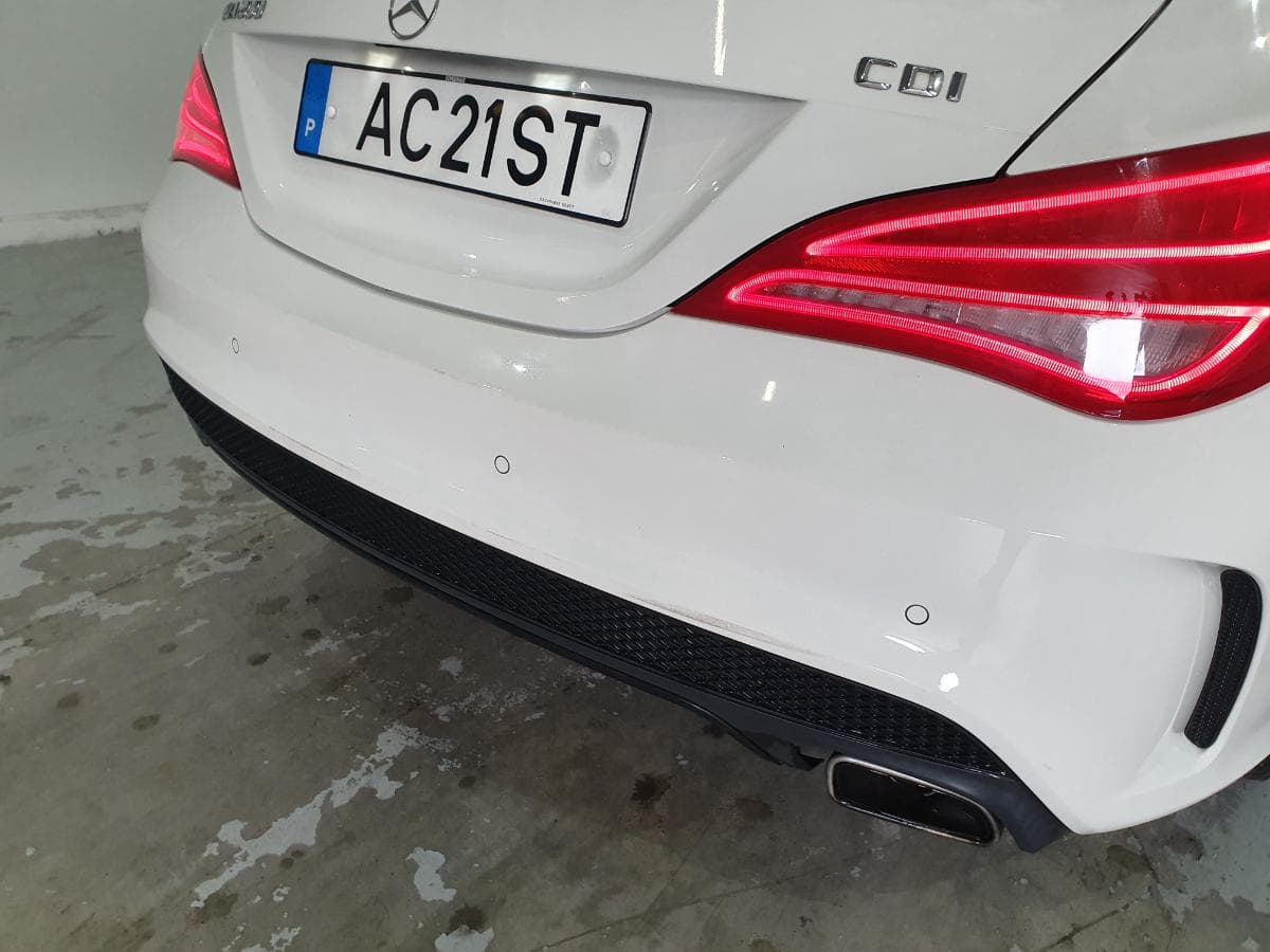 Mercedes-Benz CLA 200 CDI KIT AMG · Ano 2015 — image 8