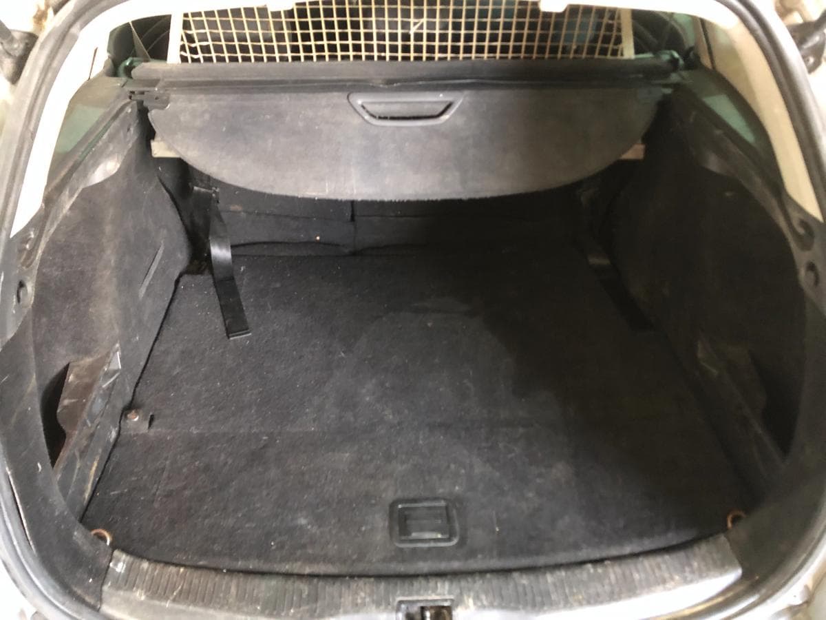 Renault Mégane 1.5 DCI· Ano 2015 — imagen 9