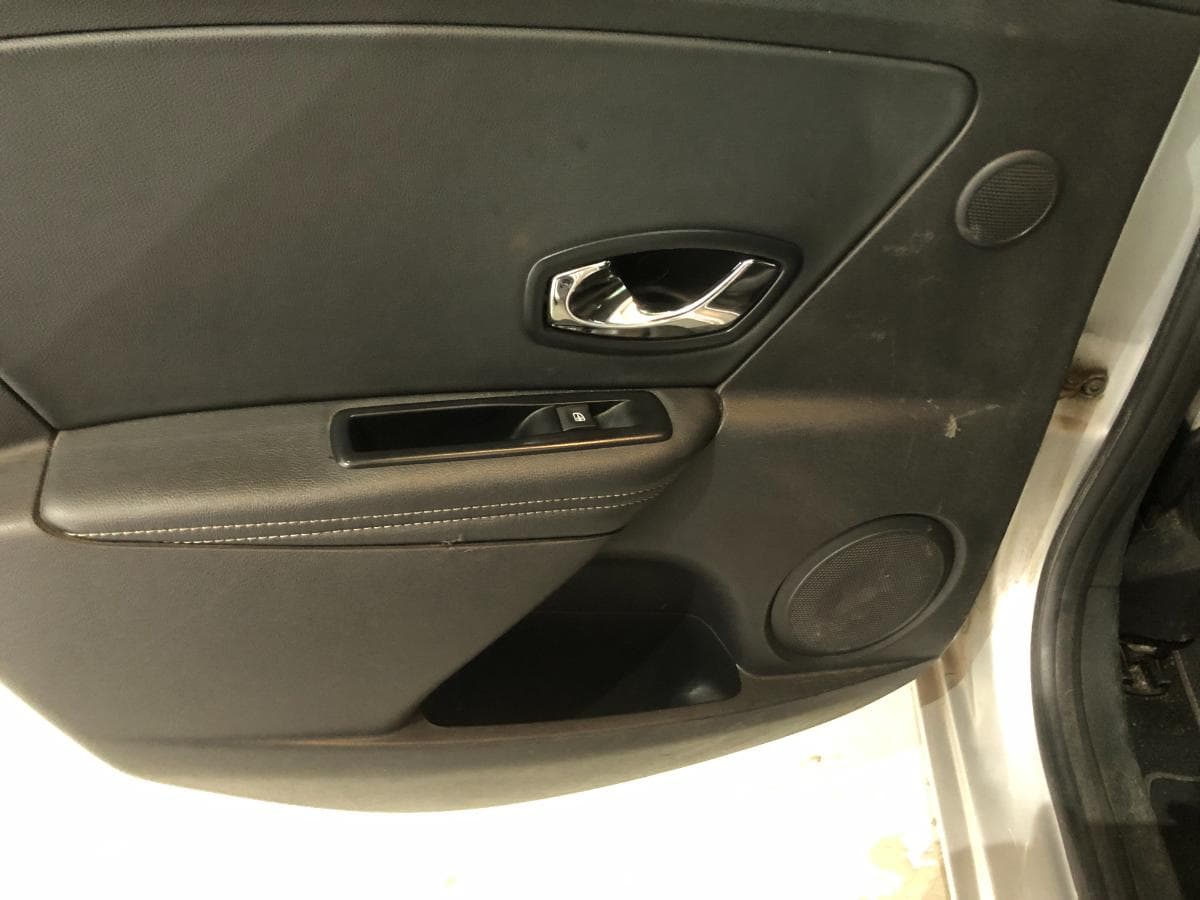 Renault Mégane 1.5 DCI· Ano 2015 — imagen 22