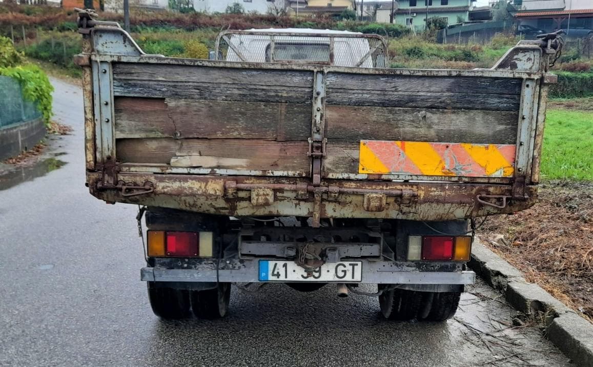 Isuzu Nkr 3.1 Tribasculante — imagen 5
