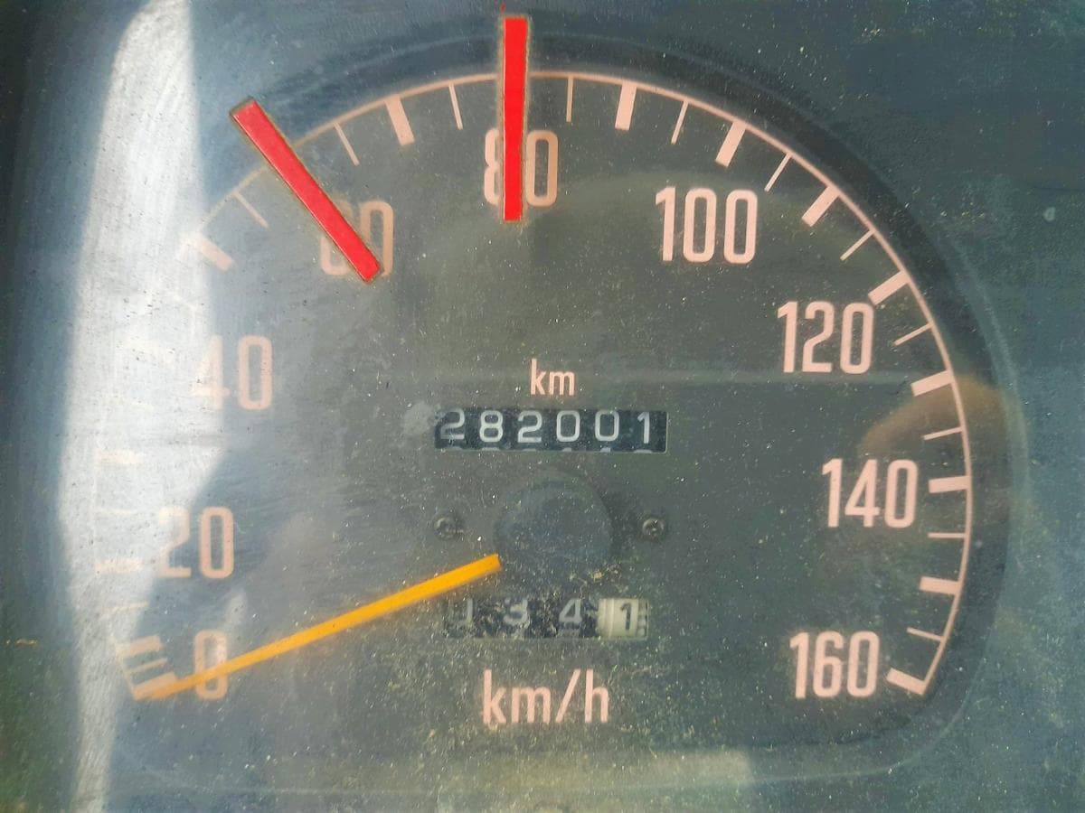 Isuzu Nkr 3.1 Tribasculante — imagen 11
