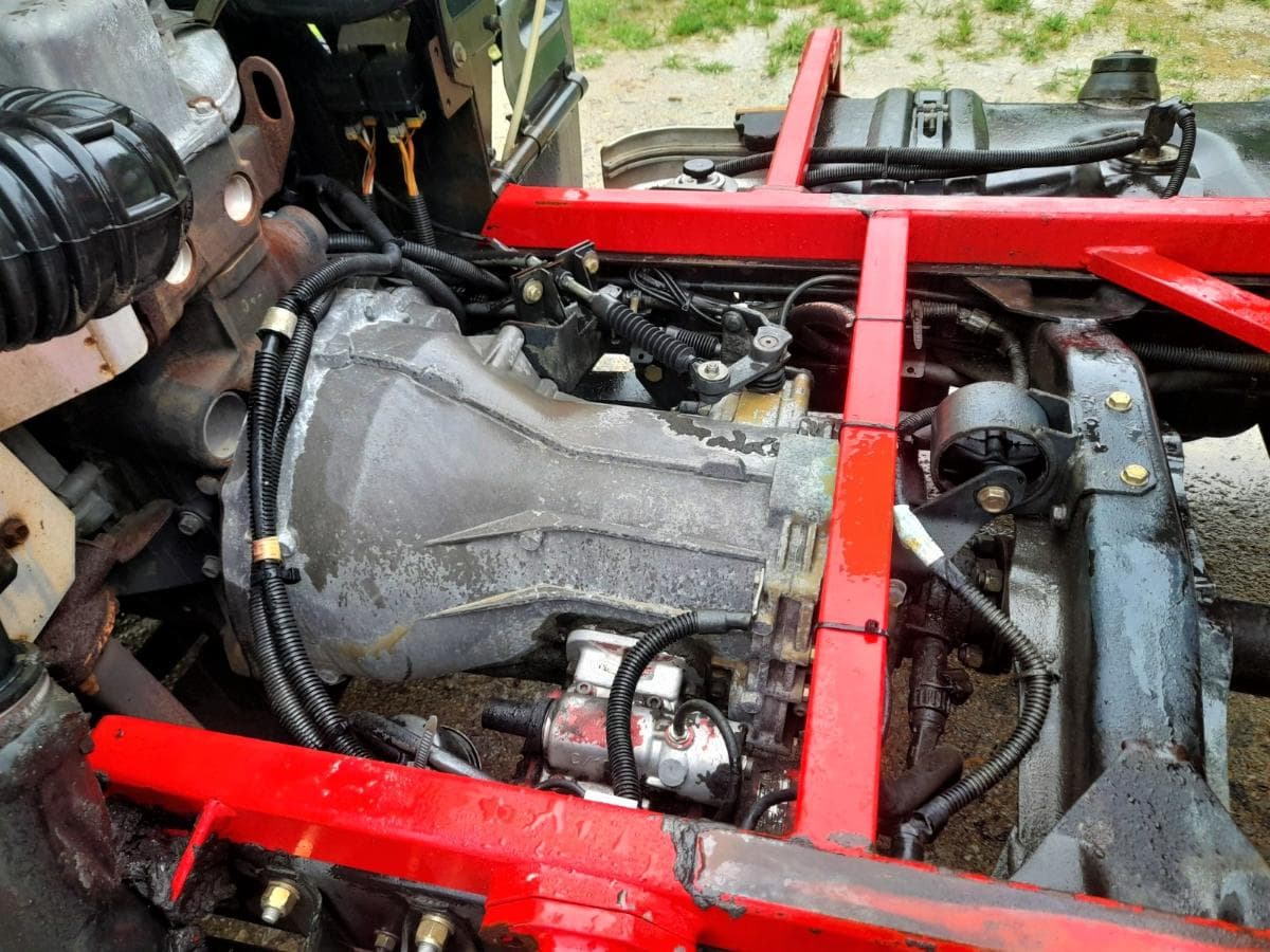Pronto Socorro Nissan Cabstar — image 5