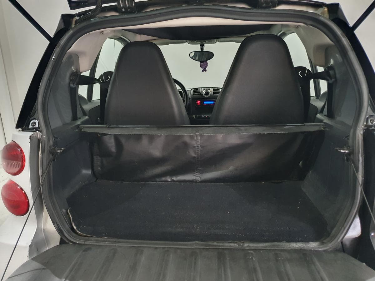 Smart Fortwo Coupé 0.8CDI · Ano 2008 — image 16