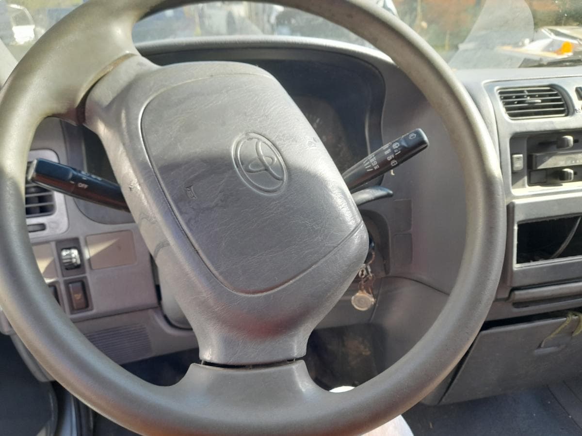 Toyota Hiace 2.5 D4D — image 13