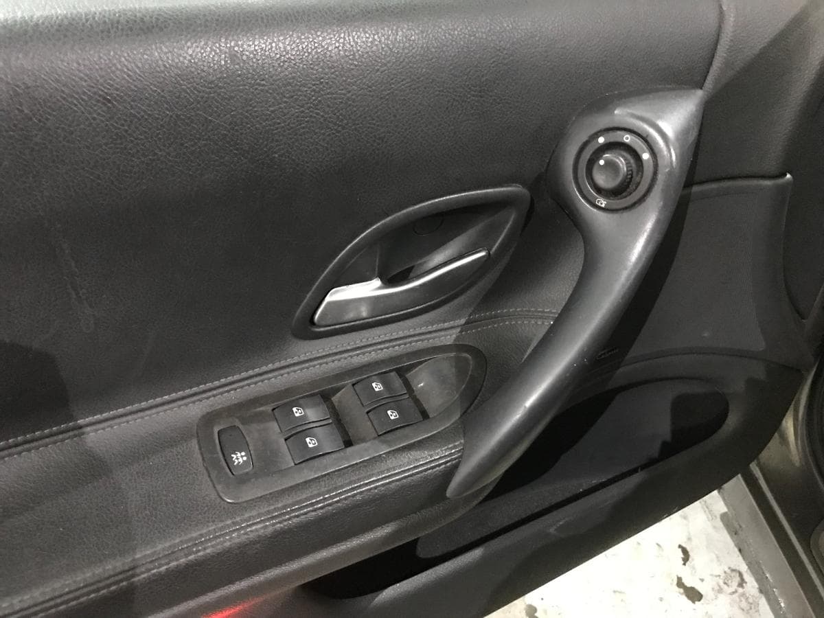 Renault Laguna 1.9 DCI · Año 2004 — imagen 43